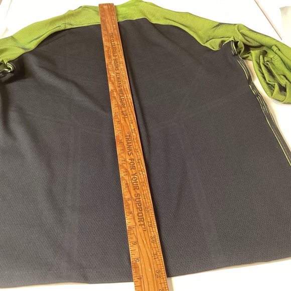 Nike Aeroswift 1/4 zip pullover women’s size XL lightweight - Picture 13 of 13